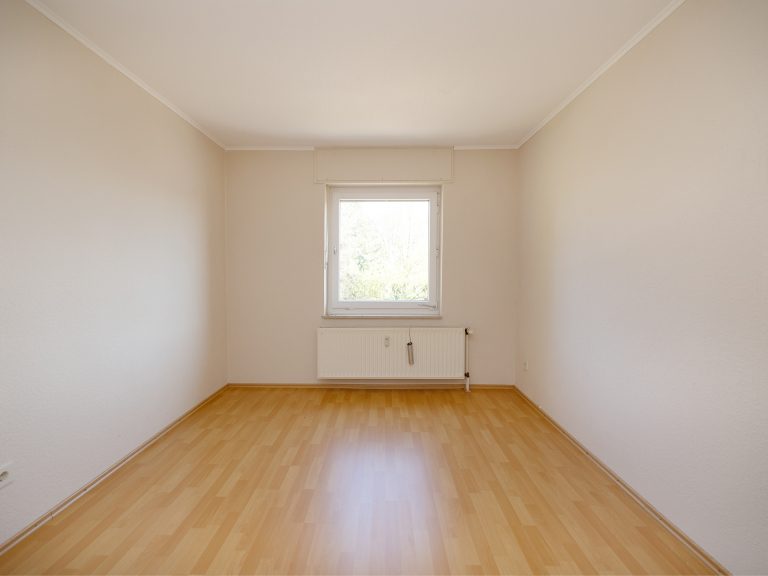 Immobilienangebot - Dissen am Teutoburger Wald - Alle - Großzügige Wohnung in ruhiger Lage von Dissen mit viel Potenzial!