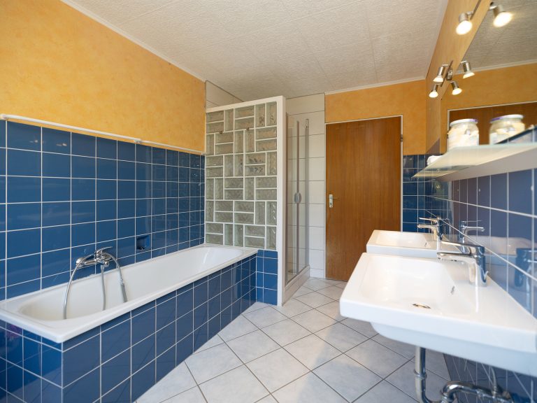 Immobilienangebot - Dissen am Teutoburger Wald - Alle - Großzügige Wohnung in ruhiger Lage von Dissen mit viel Potenzial!