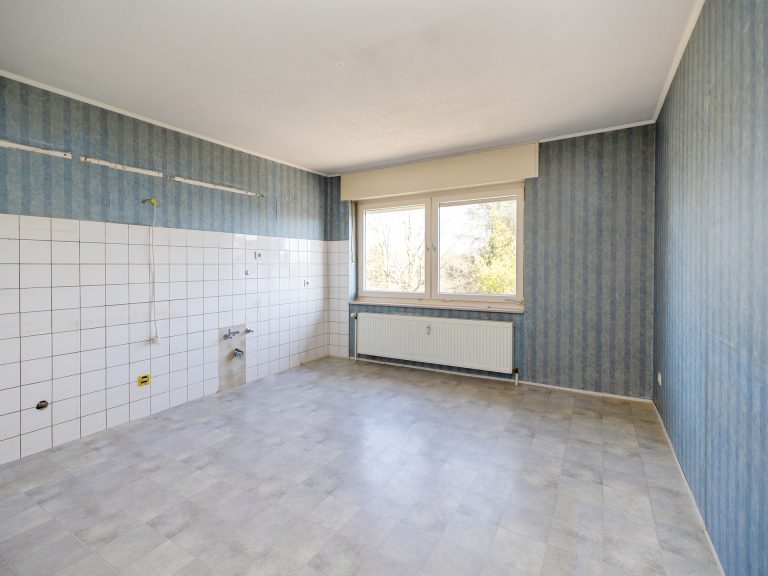 Immobilienangebot - Dissen am Teutoburger Wald - Alle - Großzügige Wohnung in ruhiger Lage von Dissen mit viel Potenzial!