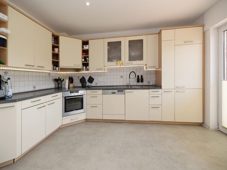 Immobilienangebot - Holdorf - Alle - Wohlfühl-Bungalow in Holdorf – Fortlaufend modernisiert und liebevoll gepflegt!