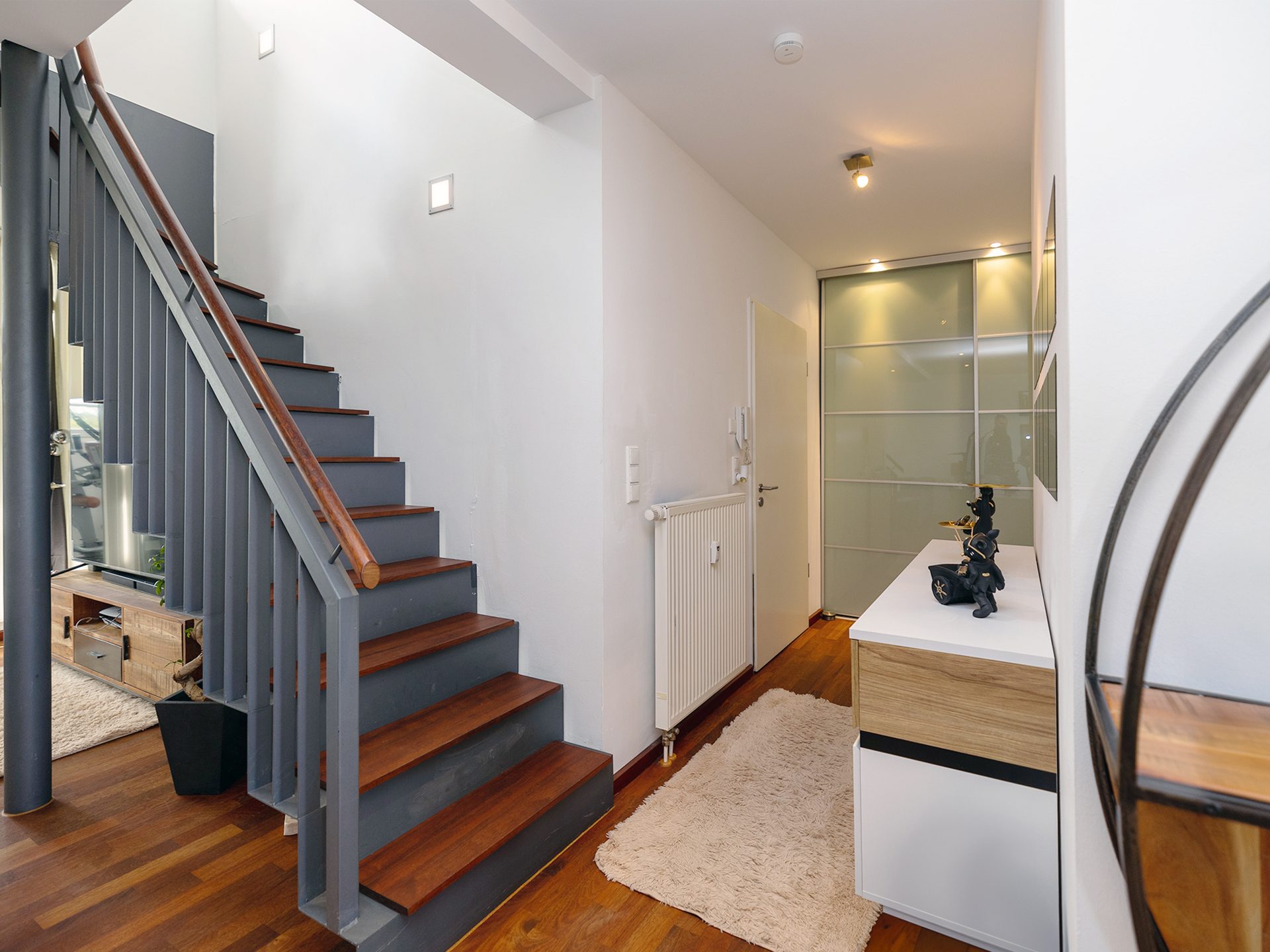 Immobilienangebot - Enger - Alle - Industrial Chic trifft Wohnkomfort – Ihr Loft über den Dächern von Enger