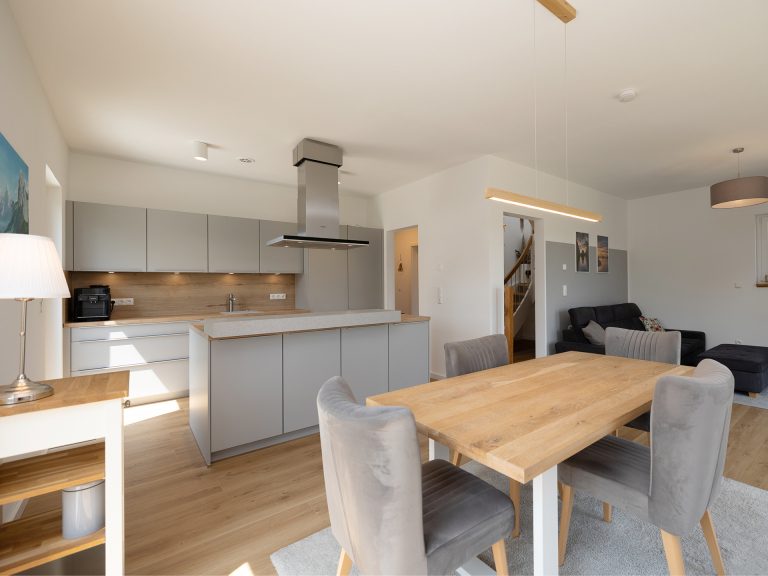 Immobilienangebot - Melle - Alle - Stilvoll wohnen in Melle-Gesmold:
Modernes Einfamilienhaus mit Herz und Charakter