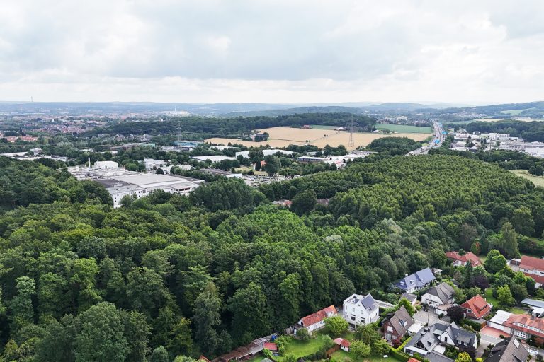 Immobilienangebot - Osnabrück / Sutthausen - Alle - Unbebautes Grundstück in Osnabrück / Sutthausen – ruhige Lage trifft auf gute Anbindung
