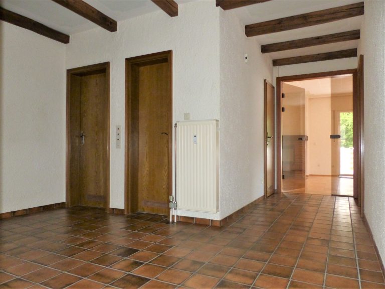 Immobilienangebot - Bad Rothenfelde - Alle - Schöne 4-Zimmer-Wohnung mit großartiger Dachterrasse und Einzelgarage