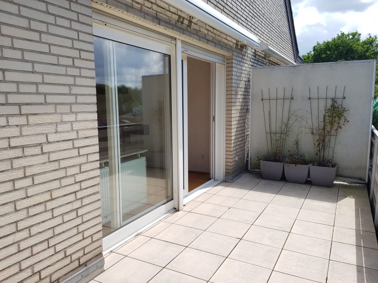 Immobilienangebot - Bad Rothenfelde - Alle - Schöne 4-Zimmer-Wohnung mit großartiger Dachterrasse und Einzelgarage