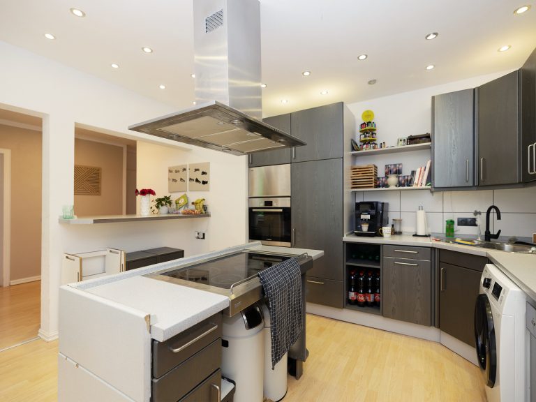 Immobilienangebot - Schieder-Schwalenberg - Alle - Kapitalanlage mit Potential in Schieder-Schwalenberg – Ideal für Einstieg oder Bestandserweiterung