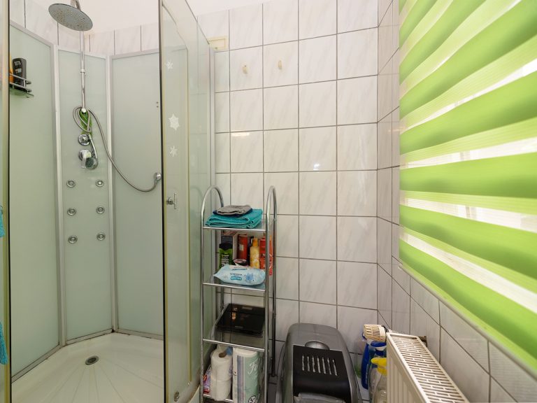 Immobilienangebot - Schieder-Schwalenberg - Alle - Kapitalanlage mit Potential in Schieder-Schwalenberg – Ideal für Einstieg oder Bestandserweiterung