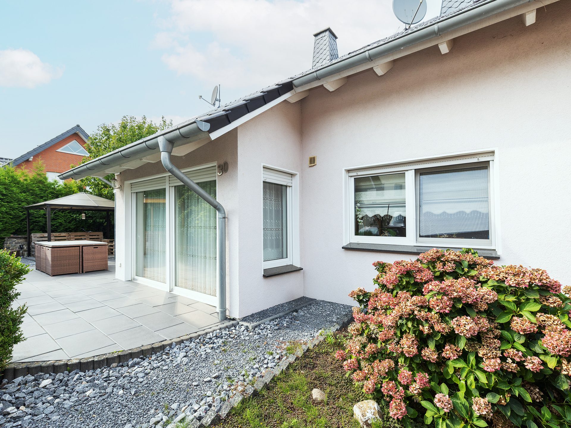 Immobilienangebot - Lübbecke - Alle - Zwei unter einem Dach - Einfamilienhaus mit Einliegerwohnung in Lübbecke