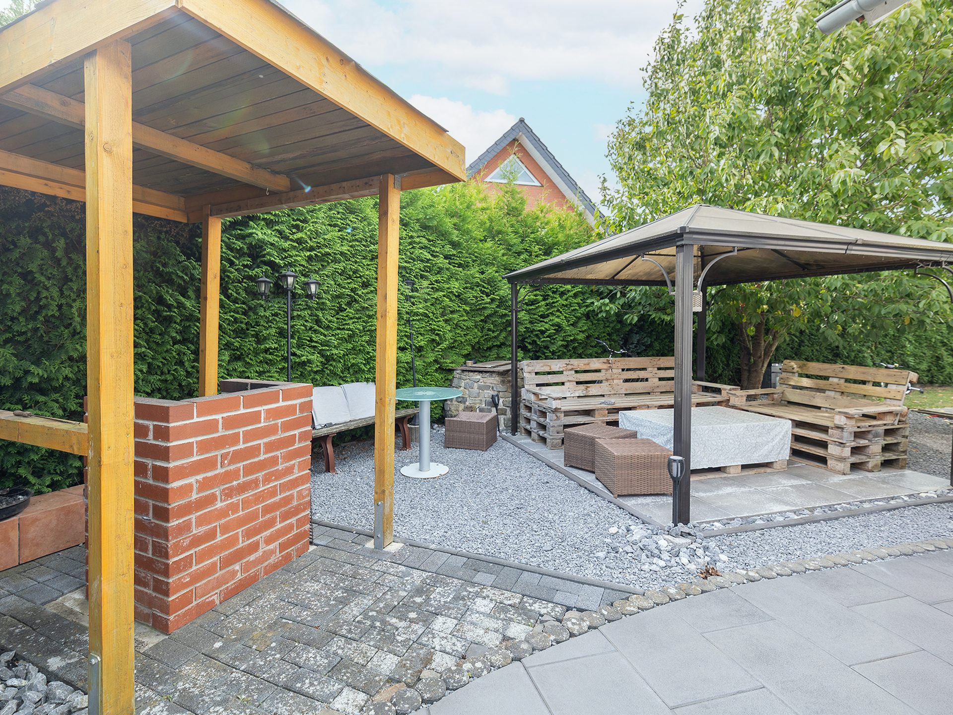 Immobilienangebot - Lübbecke - Alle - Zwei unter einem Dach - Einfamilienhaus mit Einliegerwohnung in Lübbecke