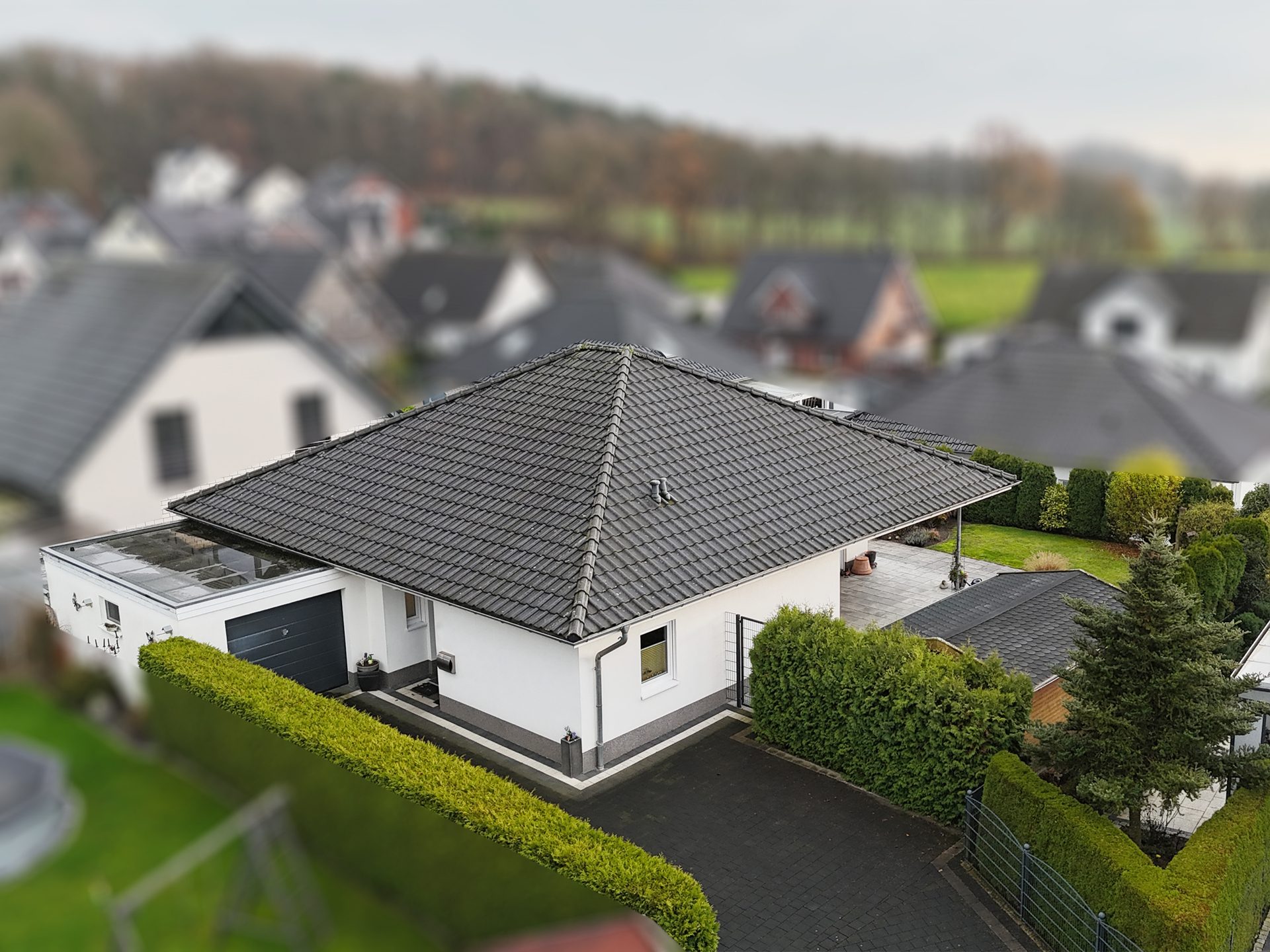 Immobilienangebot - Osnabrück - Alle - Wohnen auf einer Ebene – ansprechender Bungalow im schönen Siedlungsgebiet von Pye!