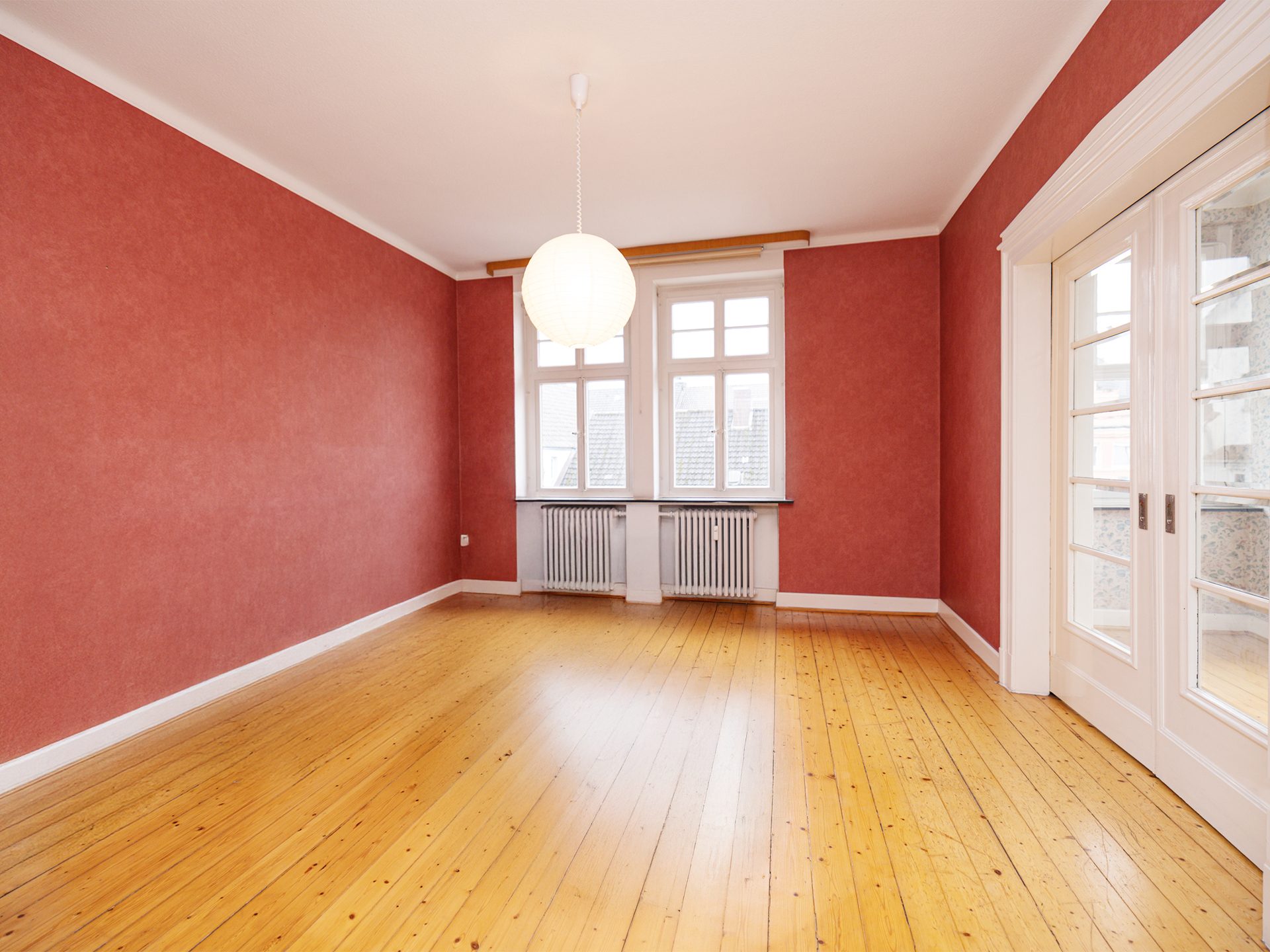 Immobilienangebot - Bad Salzuflen - Alle - Preis reduziert: Altbaujuwel mit Balkon – stilvolles Wohnen im Herzen von Bad Salzuflen