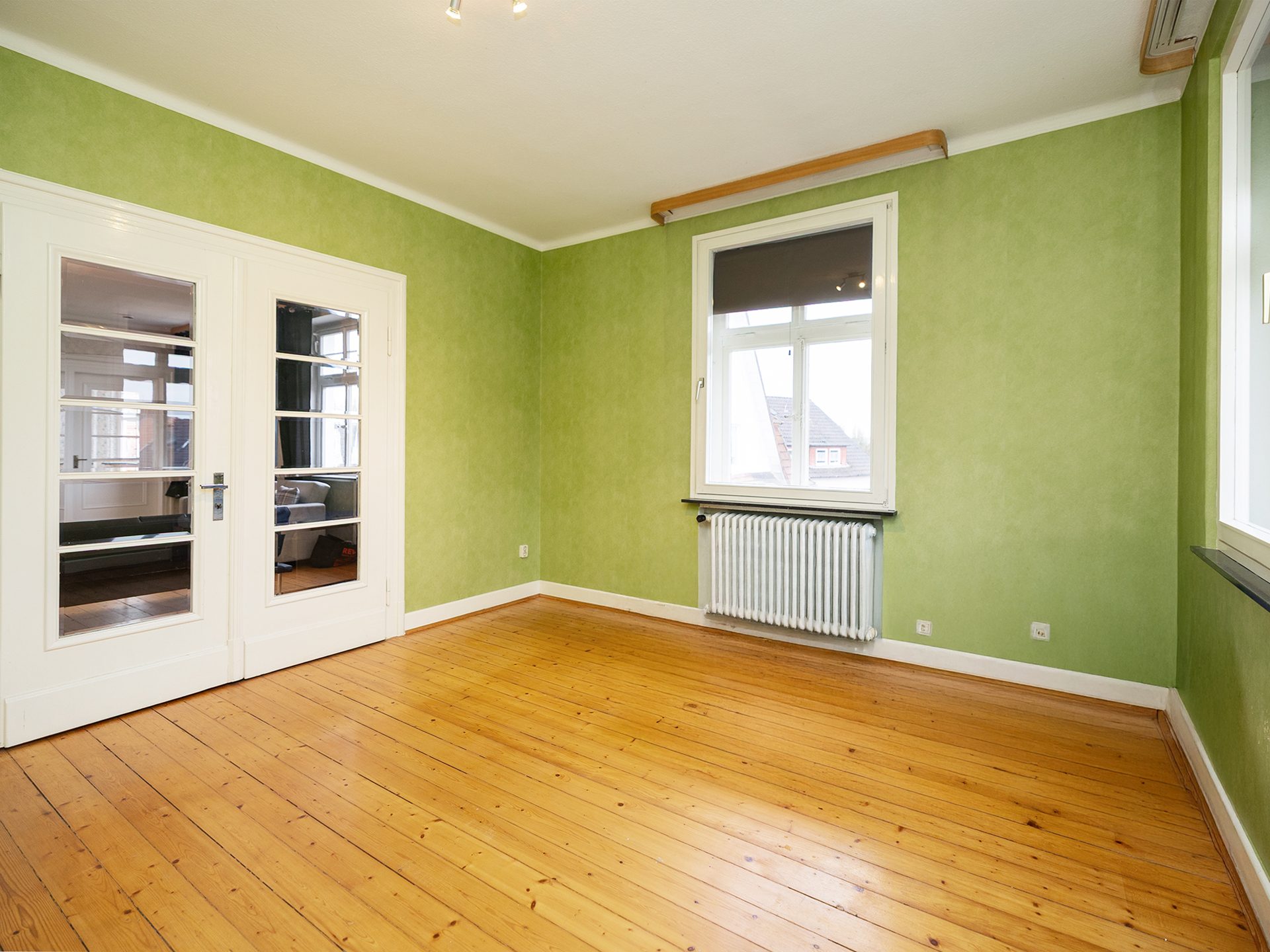 Immobilienangebot - Bad Salzuflen - Alle - Preis reduziert: Altbaujuwel mit Balkon – stilvolles Wohnen im Herzen von Bad Salzuflen