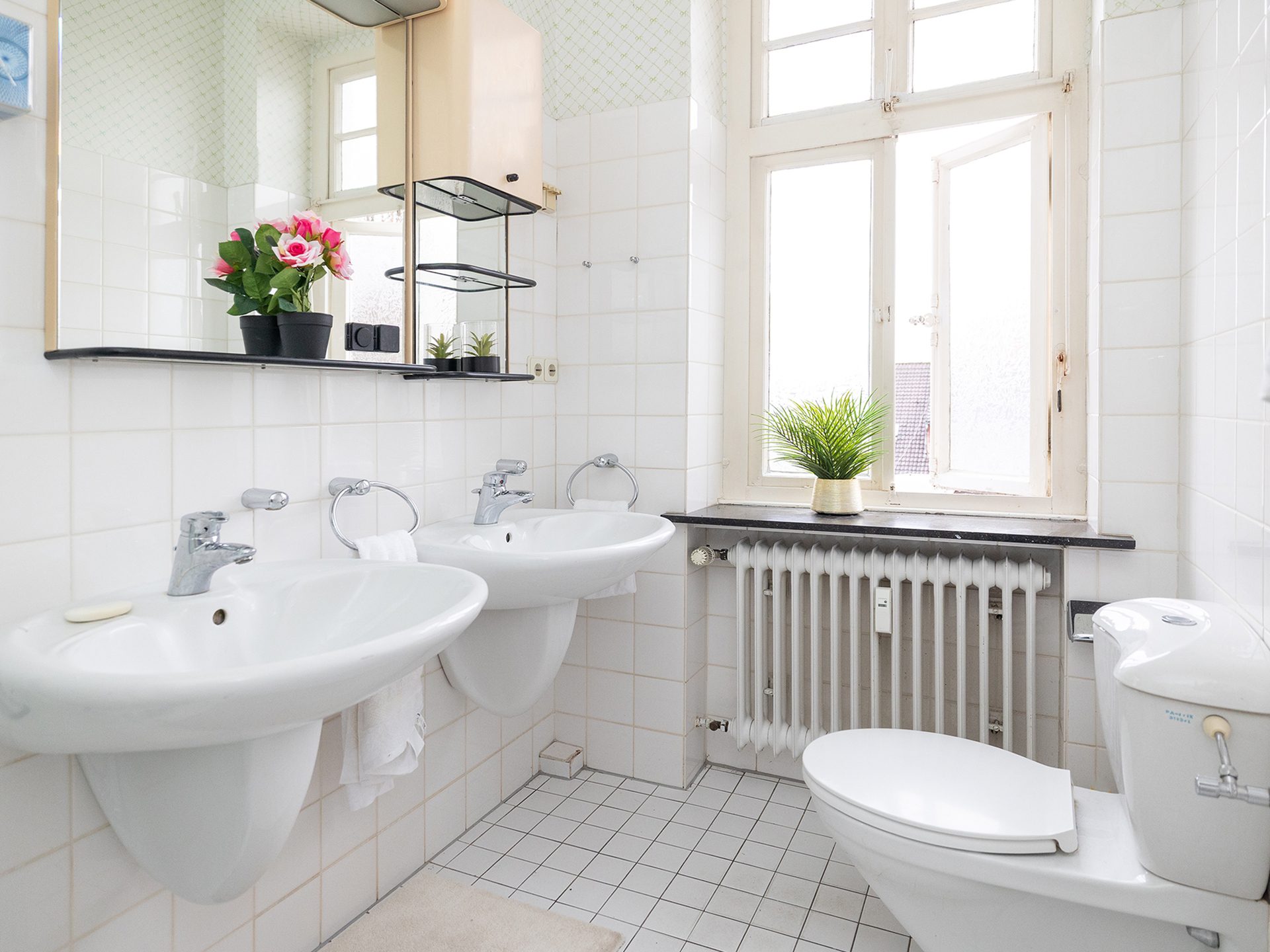 Immobilienangebot - Bad Salzuflen - Alle - Preis reduziert: Altbaujuwel mit Balkon – stilvolles Wohnen im Herzen von Bad Salzuflen