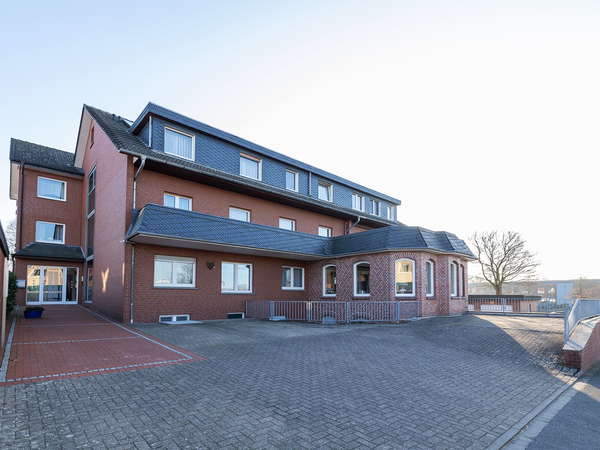 Immobilienangebot - Bad Laer - Alle - Kurzzeitvermietung mitten in Bad Laer - gepflegtes Objekt mit PV-Anlage, Solarthermie und Fernwärme