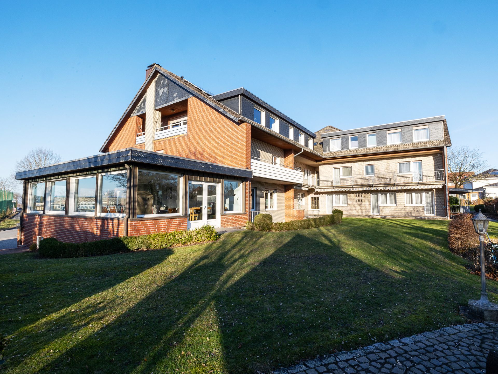 Immobilienangebot - Bad Laer - Alle - Kurzzeitvermietung mitten in Bad Laer - gepflegtes Objekt mit PV-Anlage, Solarthermie und Fernwärme