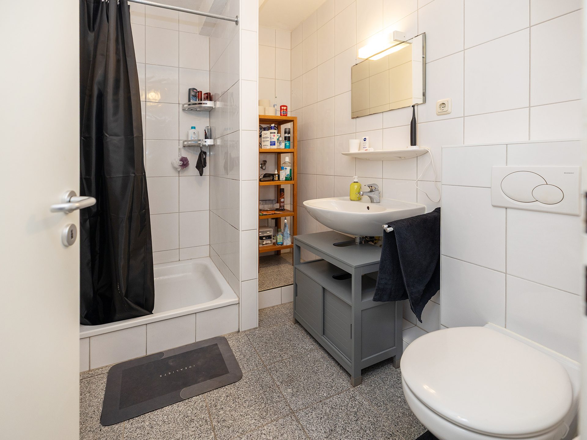 Immobilienangebot - Osnabrück - Alle - Kapitalanlage mit Potenzial: Vermietete Drei-Zimmer Etagenwohnung in Osnabrück
