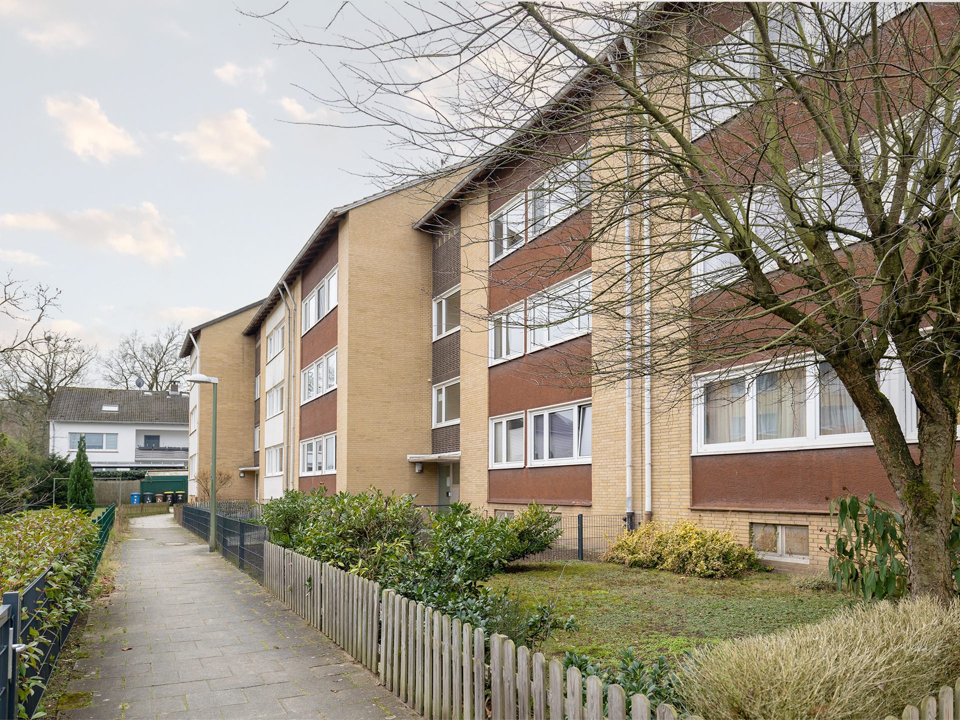 Immobilienangebot - Osnabrück - Alle - Kapitalanlage mit Potenzial: Vermietete Drei-Zimmer Etagenwohnung in Osnabrück