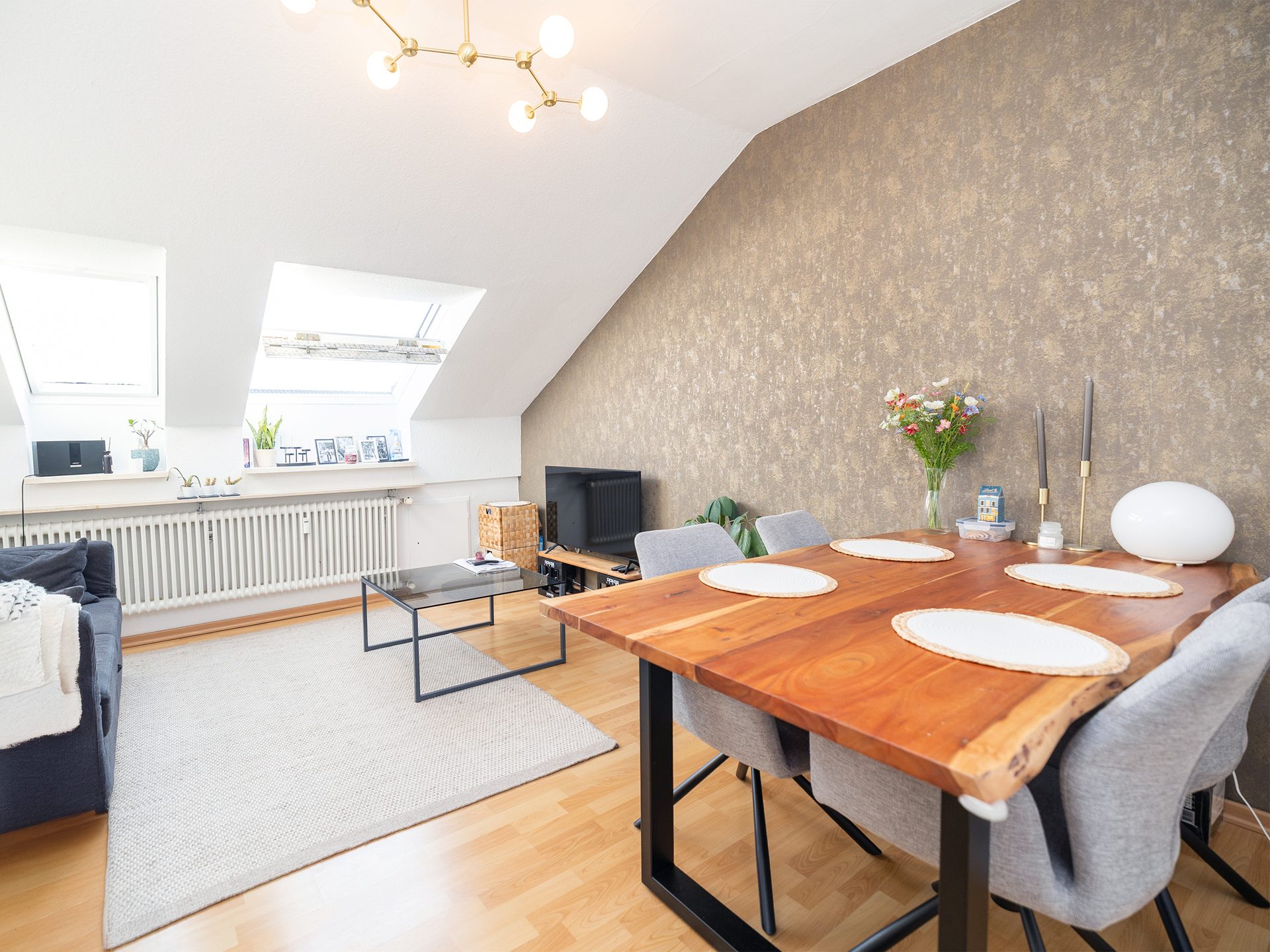 Immobilienangebot - Osnabrück - Alle - Solide Investition - Vermietete Zwei-Zimmer-Wohnung mit zuverlässigem Mieter in Osnabrück