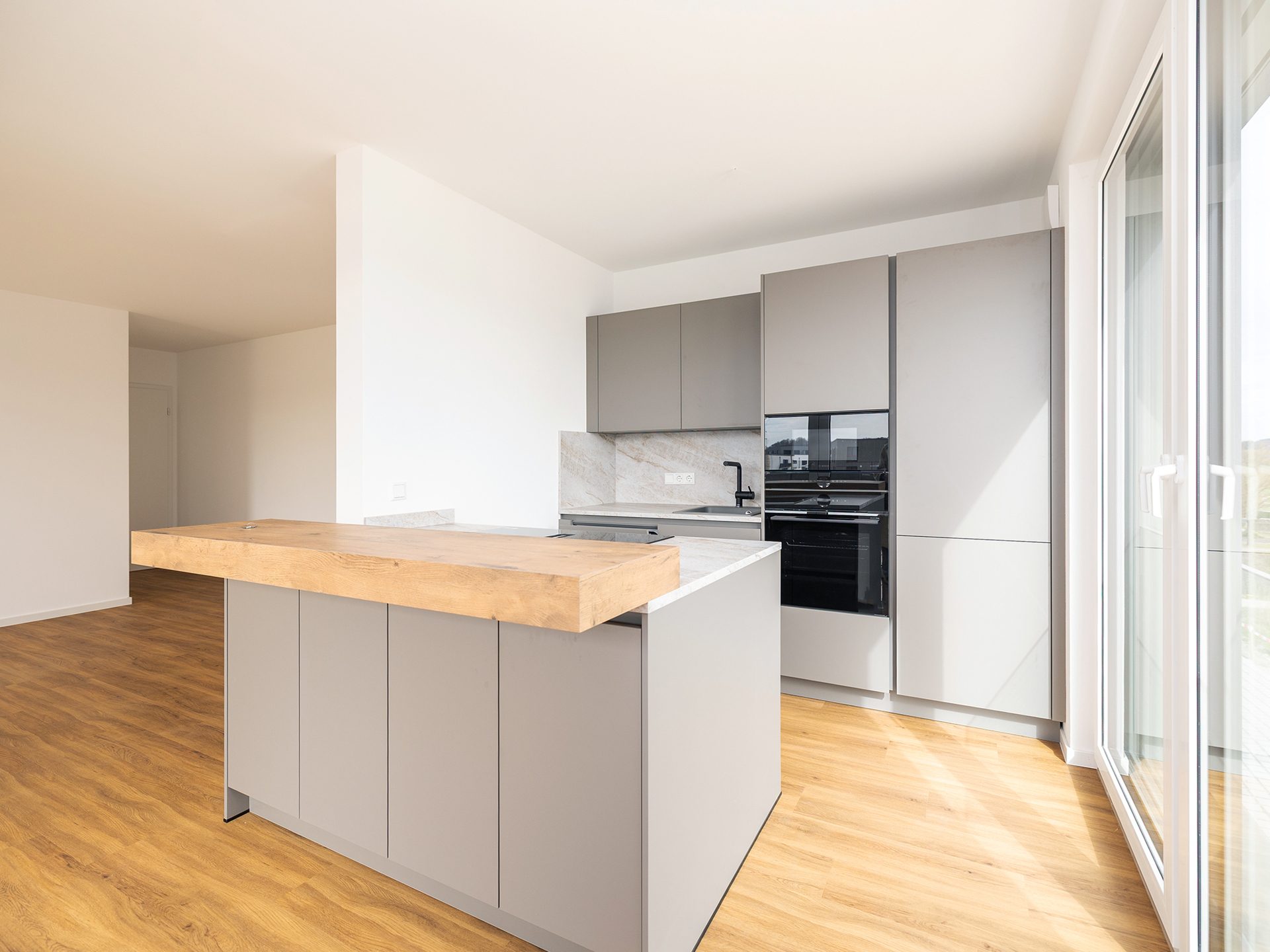 Immobilienangebot - Osnabrück - Alle - Provisionsfrei für den Mieter - Moderne, helle 3-Zimmer-Neubauwohnung in guter Lage von Voxtrup