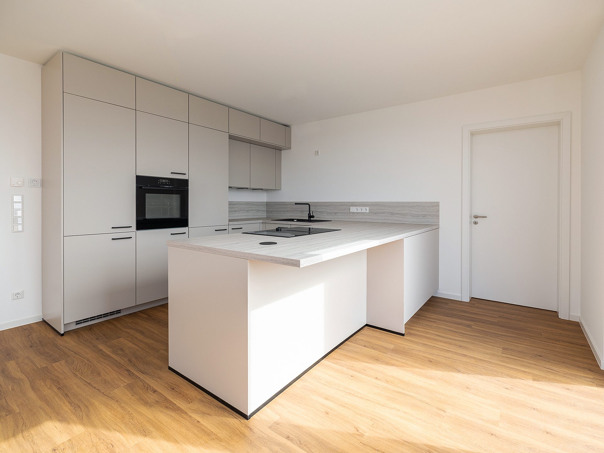 Immobilienangebot - Osnabrück / Voxtrup - Alle - Provisionsfrei für den Mieter - Erstbezug Penthouse Wohnung in gefragter Lage von Voxtrup