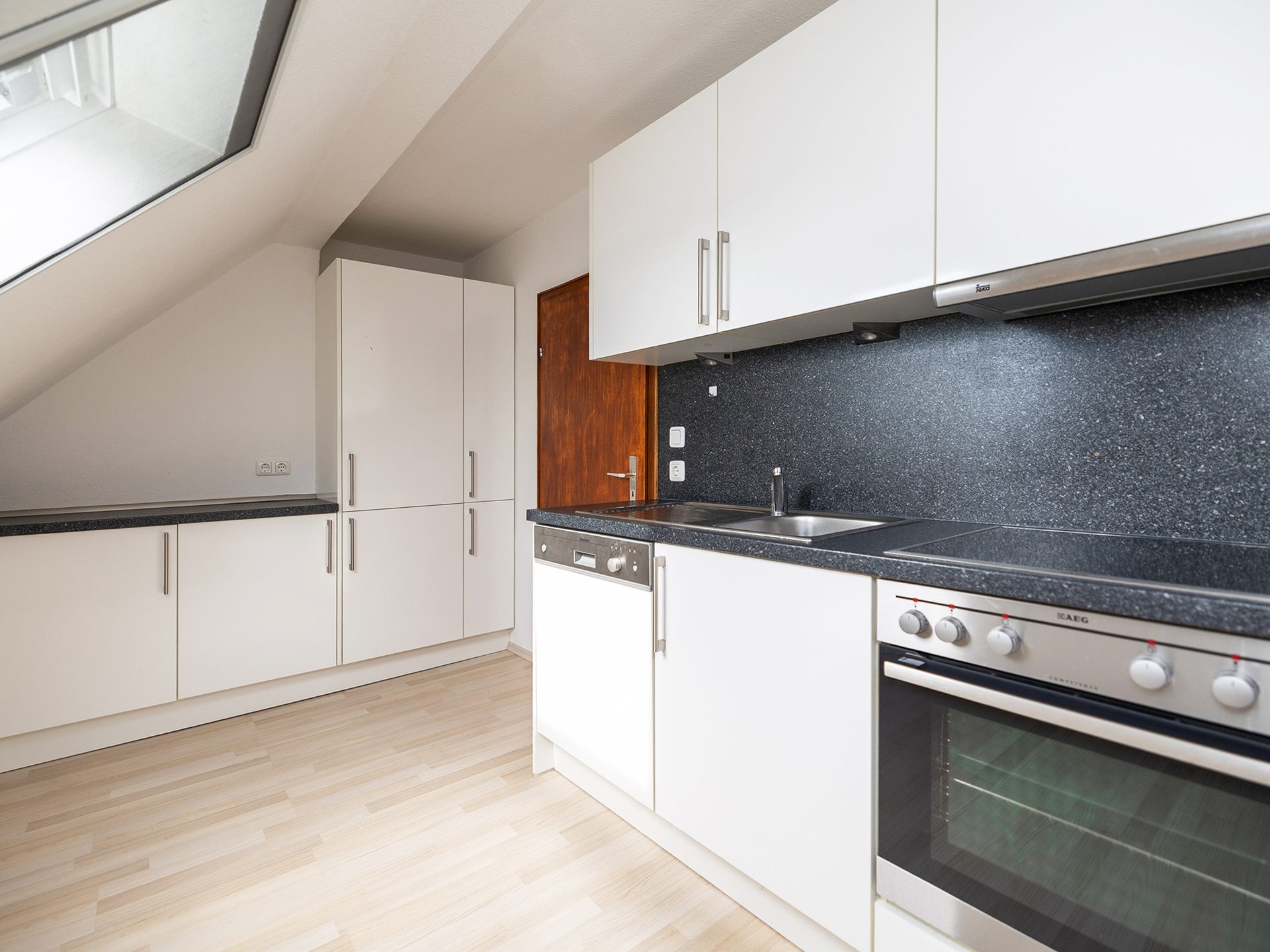 Immobilienangebot - Osnabrück - Alle - Wir suchen einen neuen Eigentümer - Gepflegtes Mehrfamilienhaus in Lüstringen zu verkaufen!