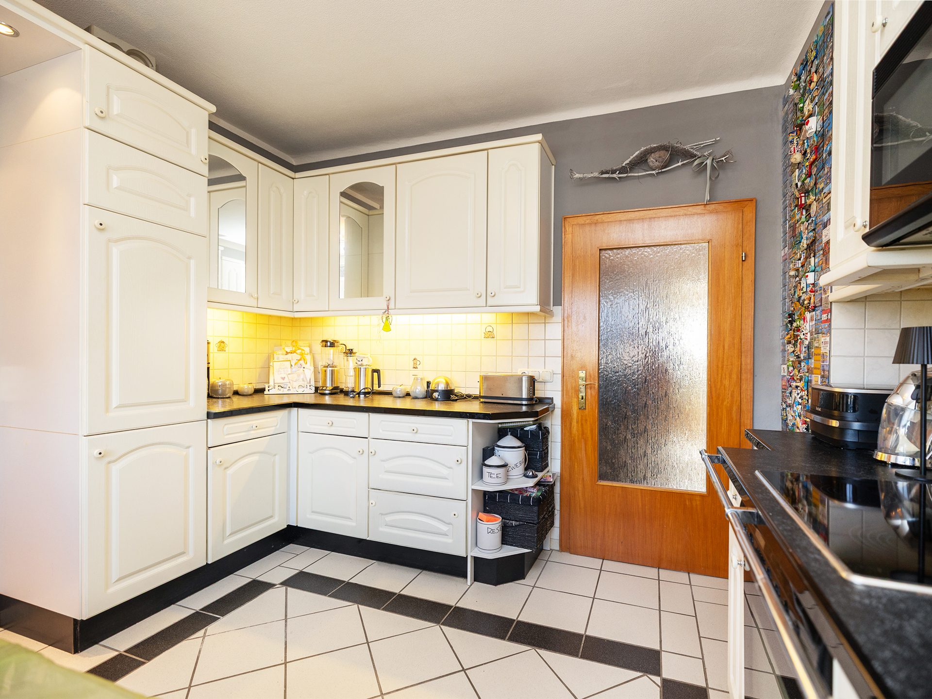 Immobilienangebot - Osnabrück - Alle - Wir suchen einen neuen Eigentümer - Gepflegtes Mehrfamilienhaus in Lüstringen zu verkaufen!