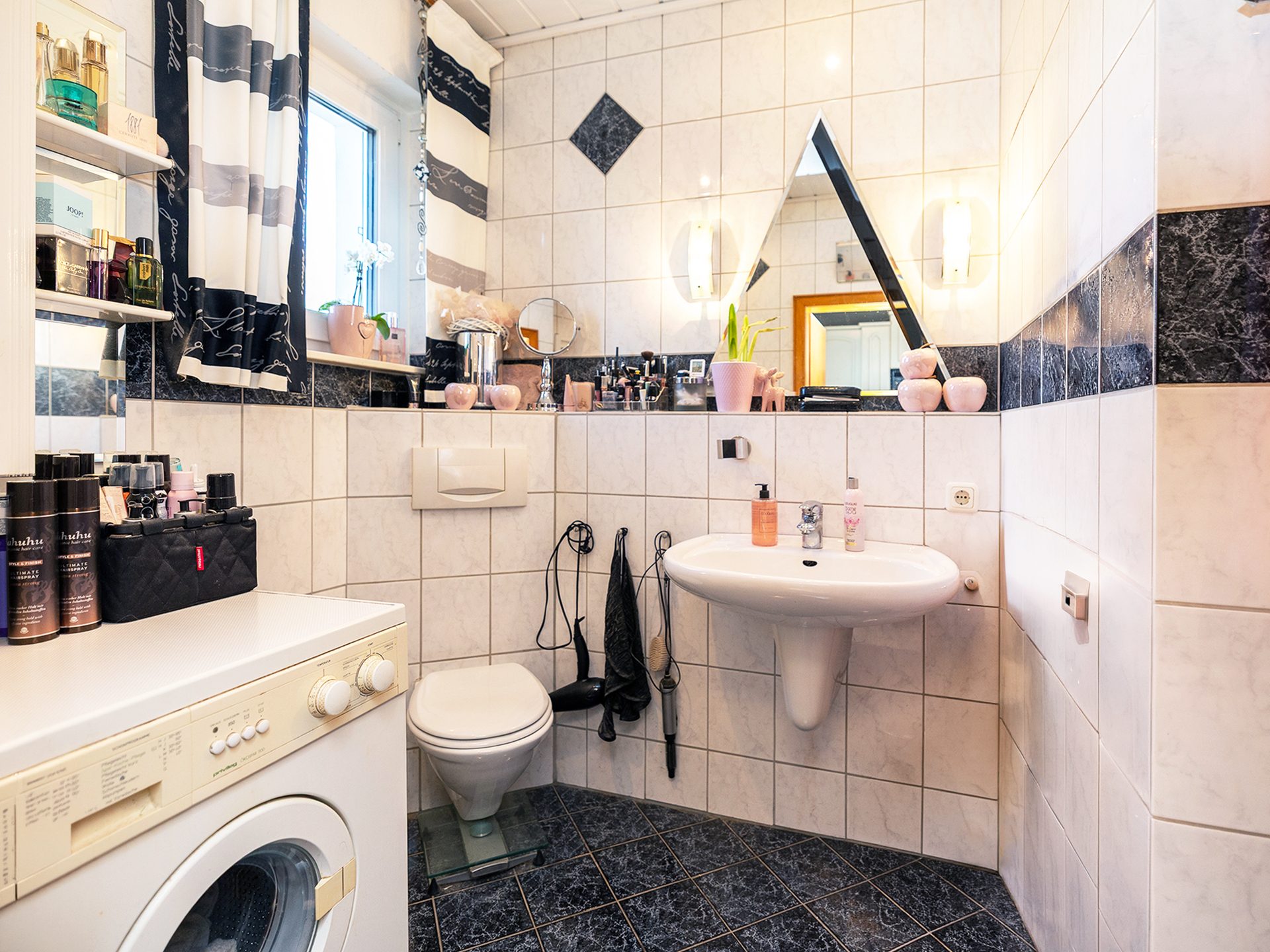 Immobilienangebot - Osnabrück - Alle - Wir suchen einen neuen Eigentümer - Gepflegtes Mehrfamilienhaus in Lüstringen zu verkaufen!