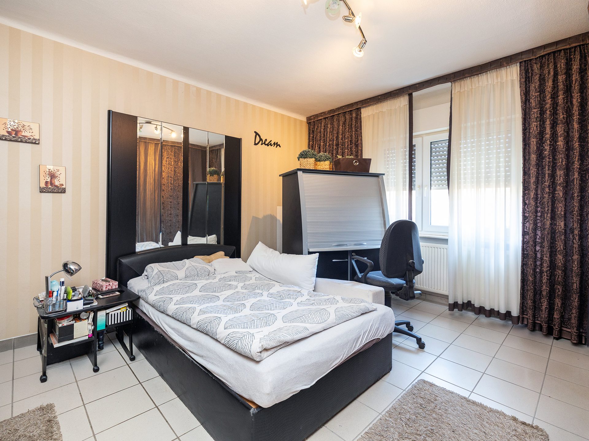 Immobilienangebot - Osnabrück - Alle - Wir suchen einen neuen Eigentümer - Gepflegtes Mehrfamilienhaus in Lüstringen zu verkaufen!