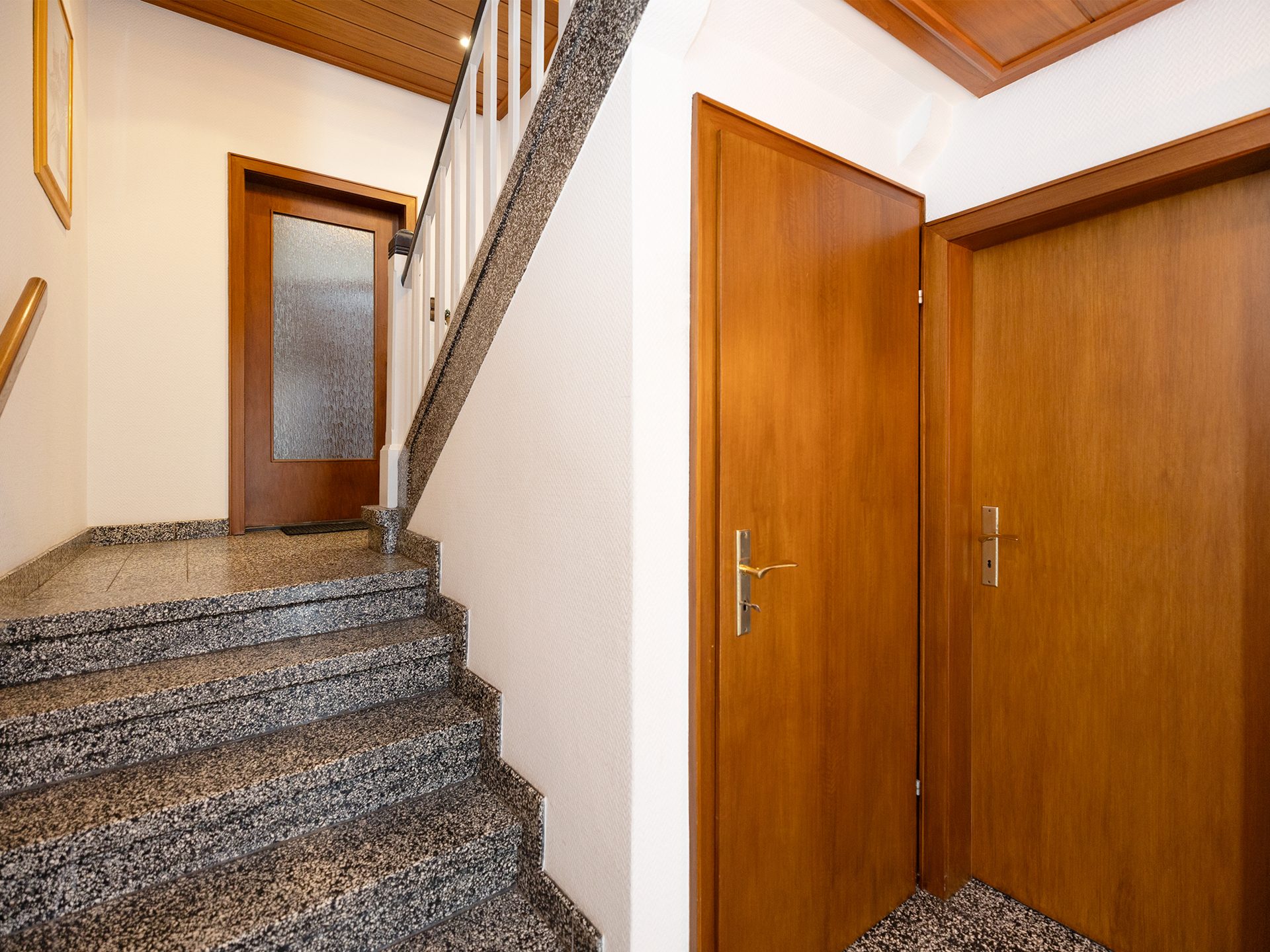 Immobilienangebot - Osnabrück - Alle - Wir suchen einen neuen Eigentümer - Gepflegtes Mehrfamilienhaus in Lüstringen zu verkaufen!