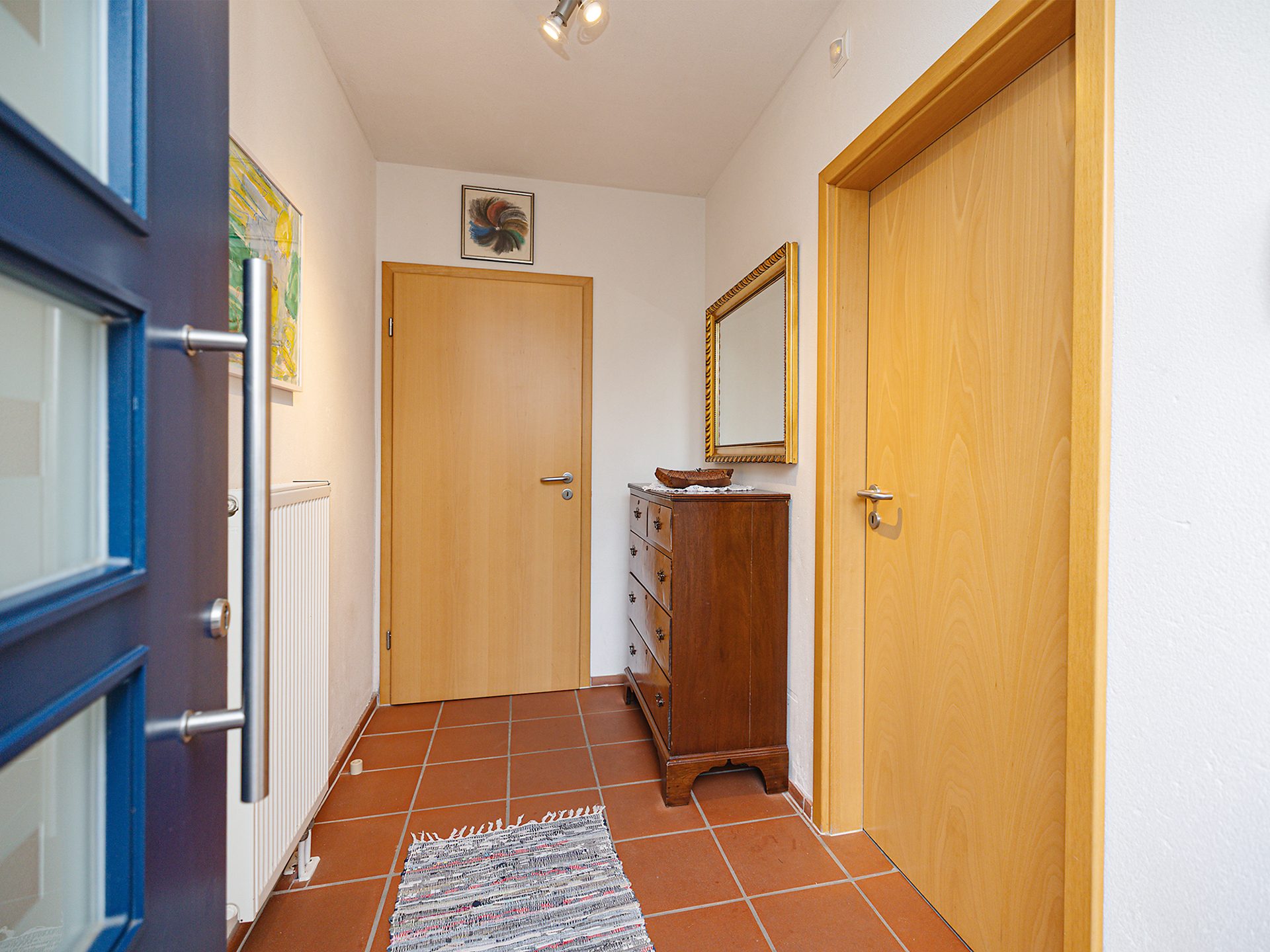 Immobilienangebot - Hiddenhausen - Alle - Einfamilienhaus mit nachhaltigem Energiekonzept und viel Platz in Hiddenhausen