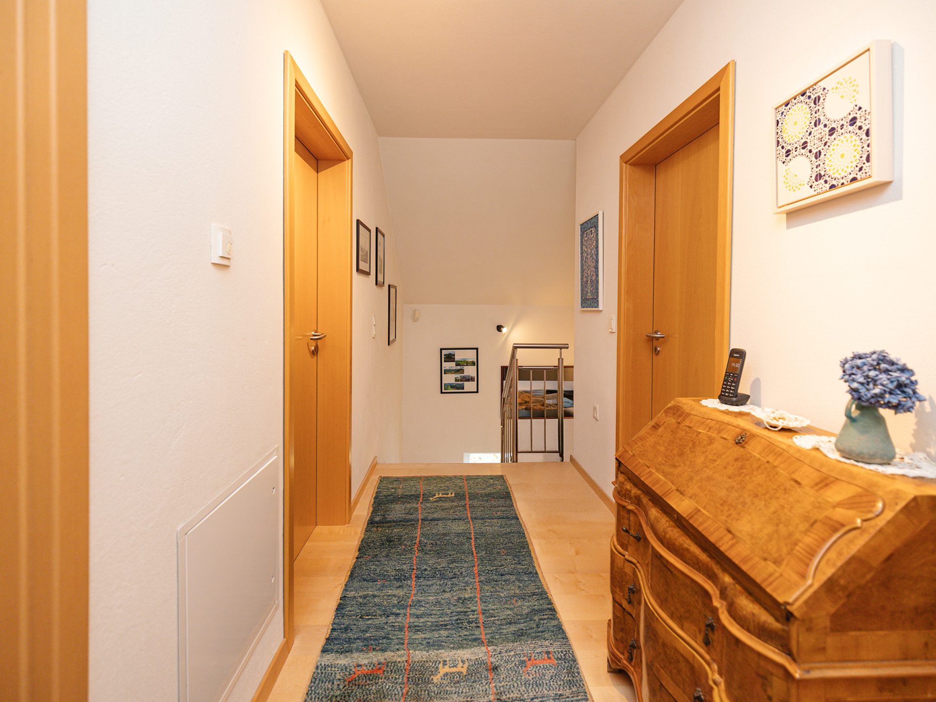 Immobilienangebot - Hiddenhausen - Alle - Einfamilienhaus mit nachhaltigem Energiekonzept und viel Platz in Hiddenhausen