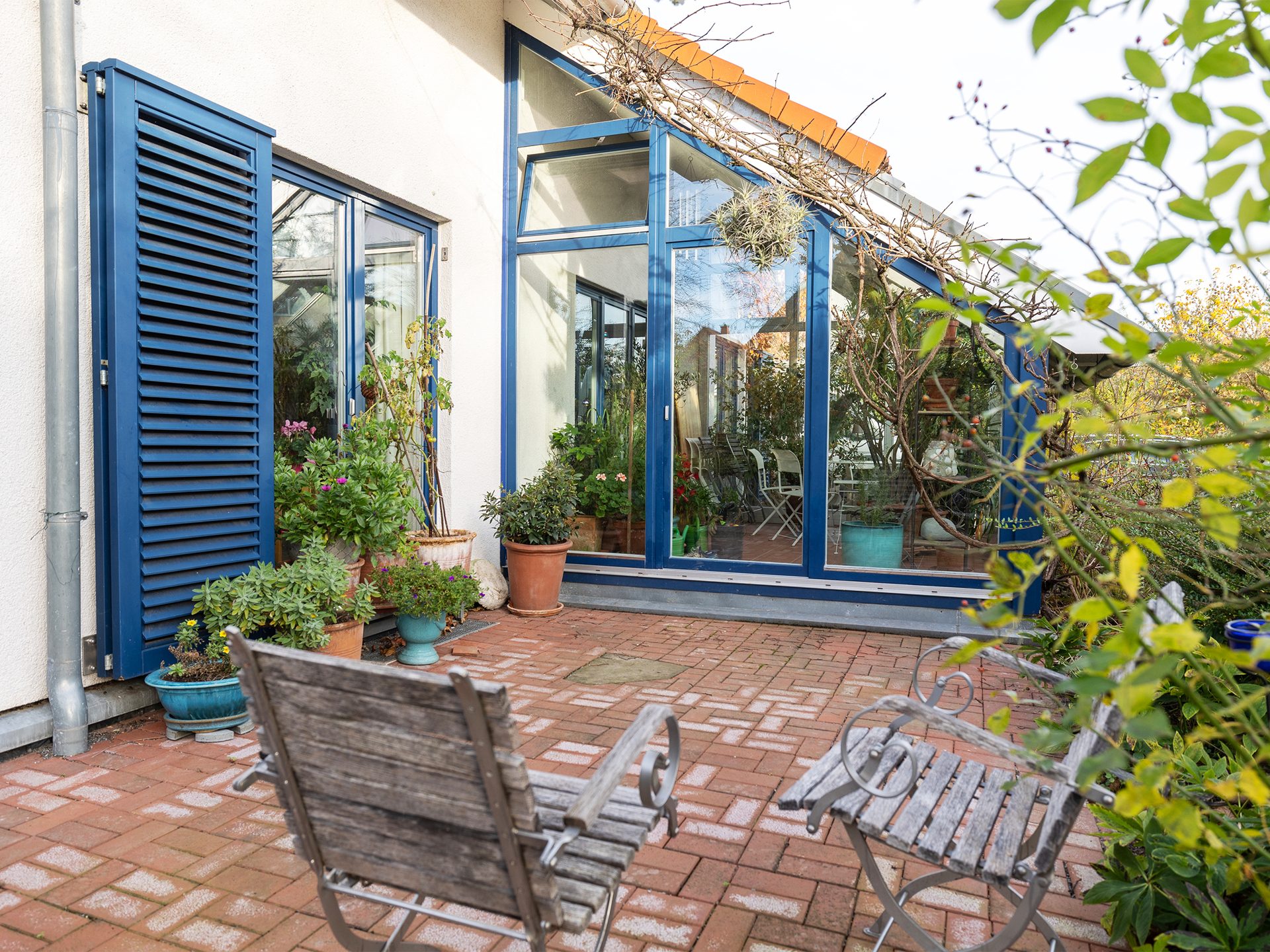 Immobilienangebot - Hiddenhausen - Alle - Einfamilienhaus mit nachhaltigem Energiekonzept und viel Platz in Hiddenhausen