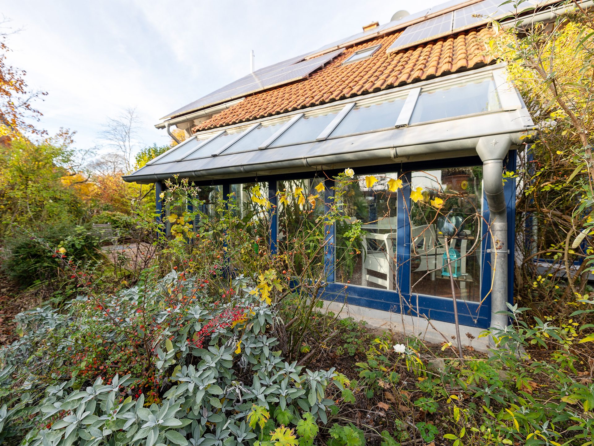 Immobilienangebot - Hiddenhausen - Alle - Einfamilienhaus mit nachhaltigem Energiekonzept und viel Platz in Hiddenhausen