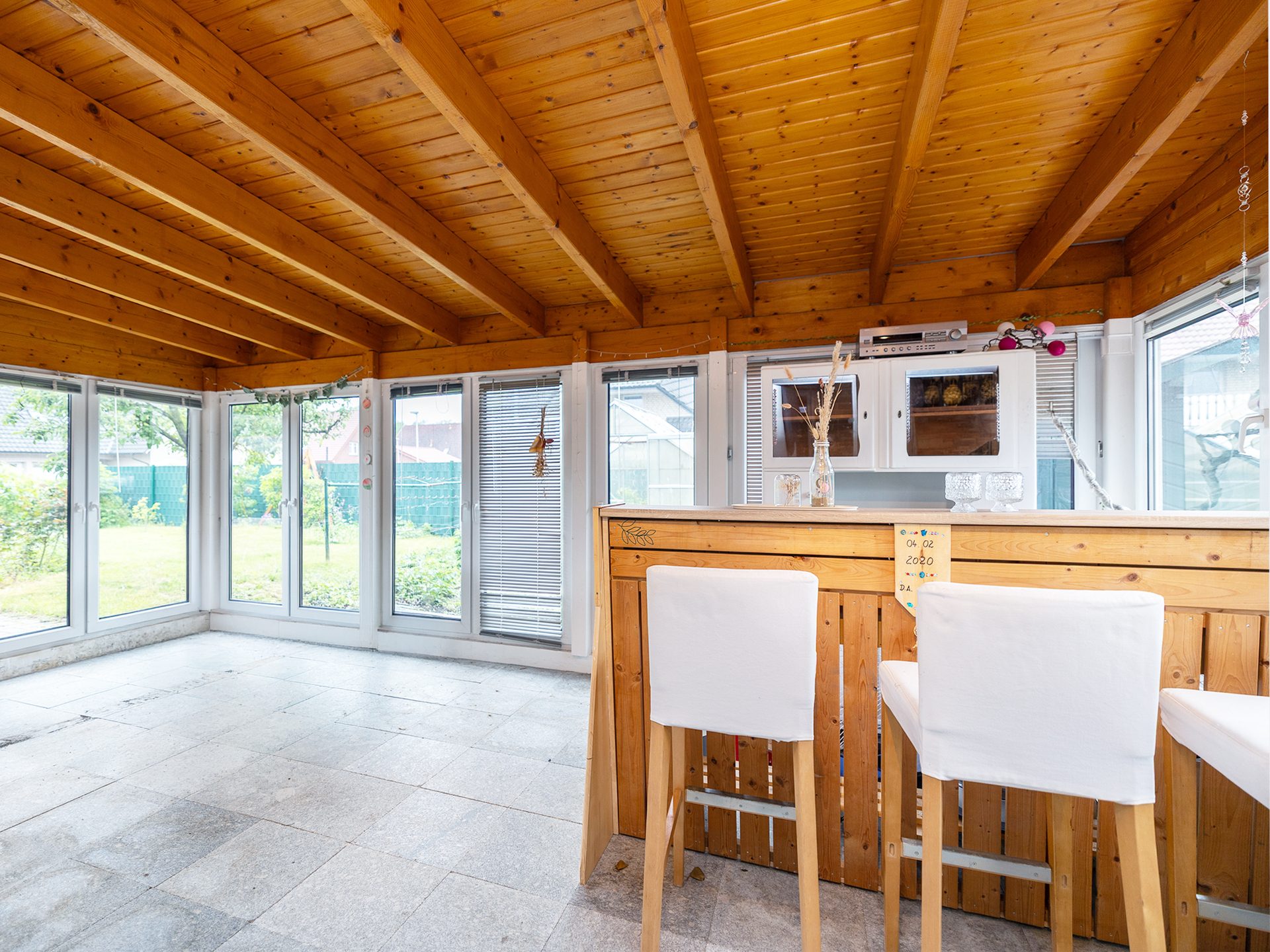 Immobilienangebot - Diepholz - Alle - Modernisiertes Einfamilienhaus mit Wintergarten, Sauna & umlaufender Terrasse