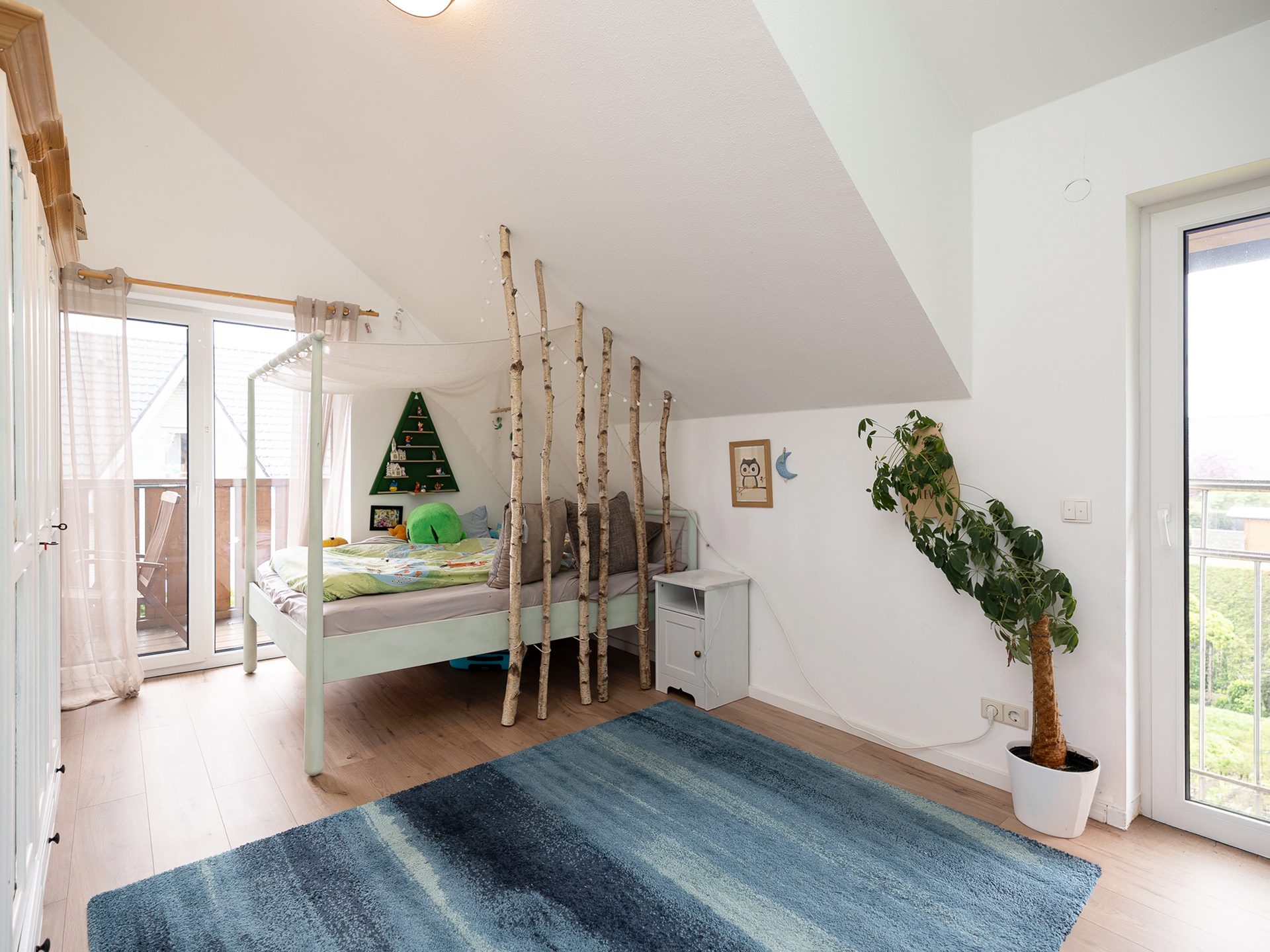 Immobilienangebot - Diepholz - Alle - Modernisiertes Einfamilienhaus mit Wintergarten, Sauna & umlaufender Terrasse
