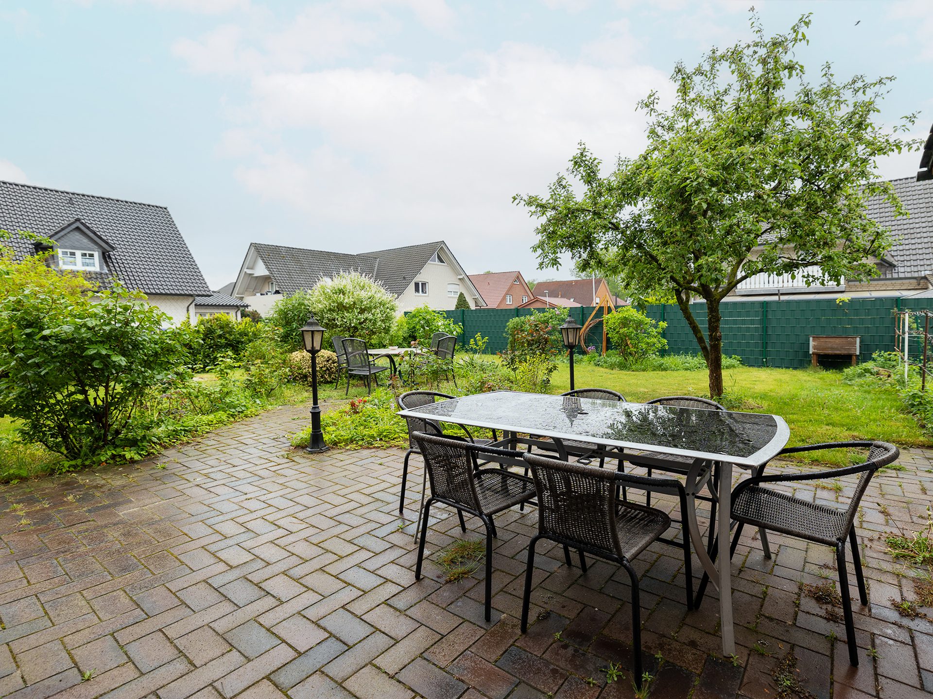Immobilienangebot - Diepholz - Alle - Modernisiertes Einfamilienhaus mit Wintergarten, Sauna & umlaufender Terrasse