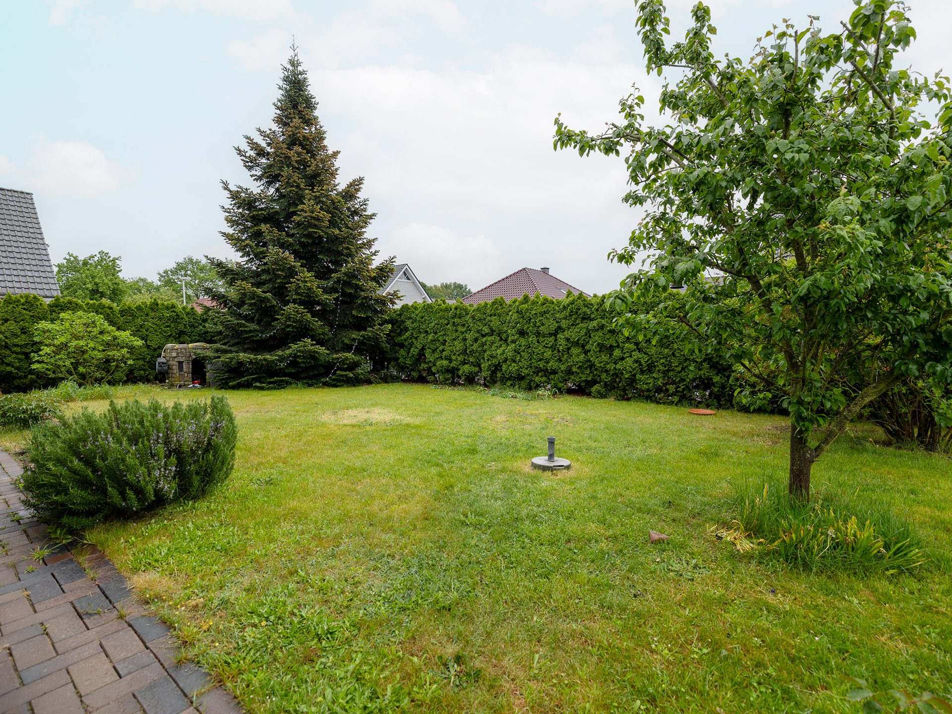 Immobilienangebot - Diepholz - Alle - Modernisiertes Einfamilienhaus mit Wintergarten, Sauna & umlaufender Terrasse