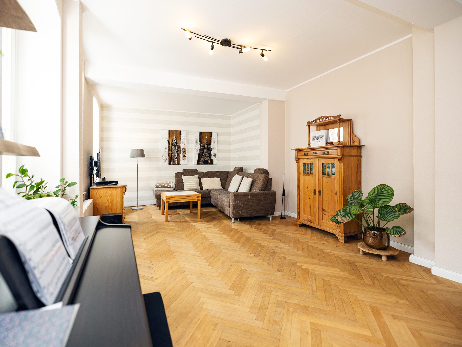 Immobilienangebot - Osnabrück - Alle - Einfamilienhaus mit Geschichte und Charakter in begehrter Lage von Osnabrück-Wüste