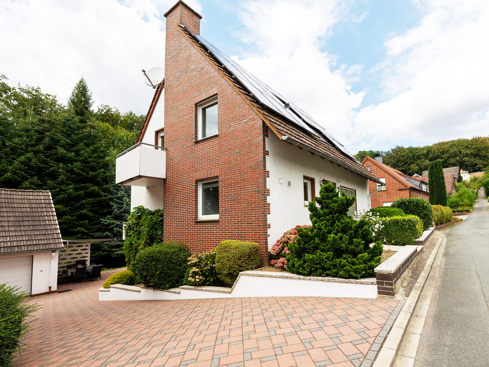Immobilienangebot - Georgsmarienhütte - Alle - Modernes Energiekonzept in GMHütte: PV, Luft-Luft-Wärmepumpe, Gasbrennwert & Brennstoffzelle (KKW)