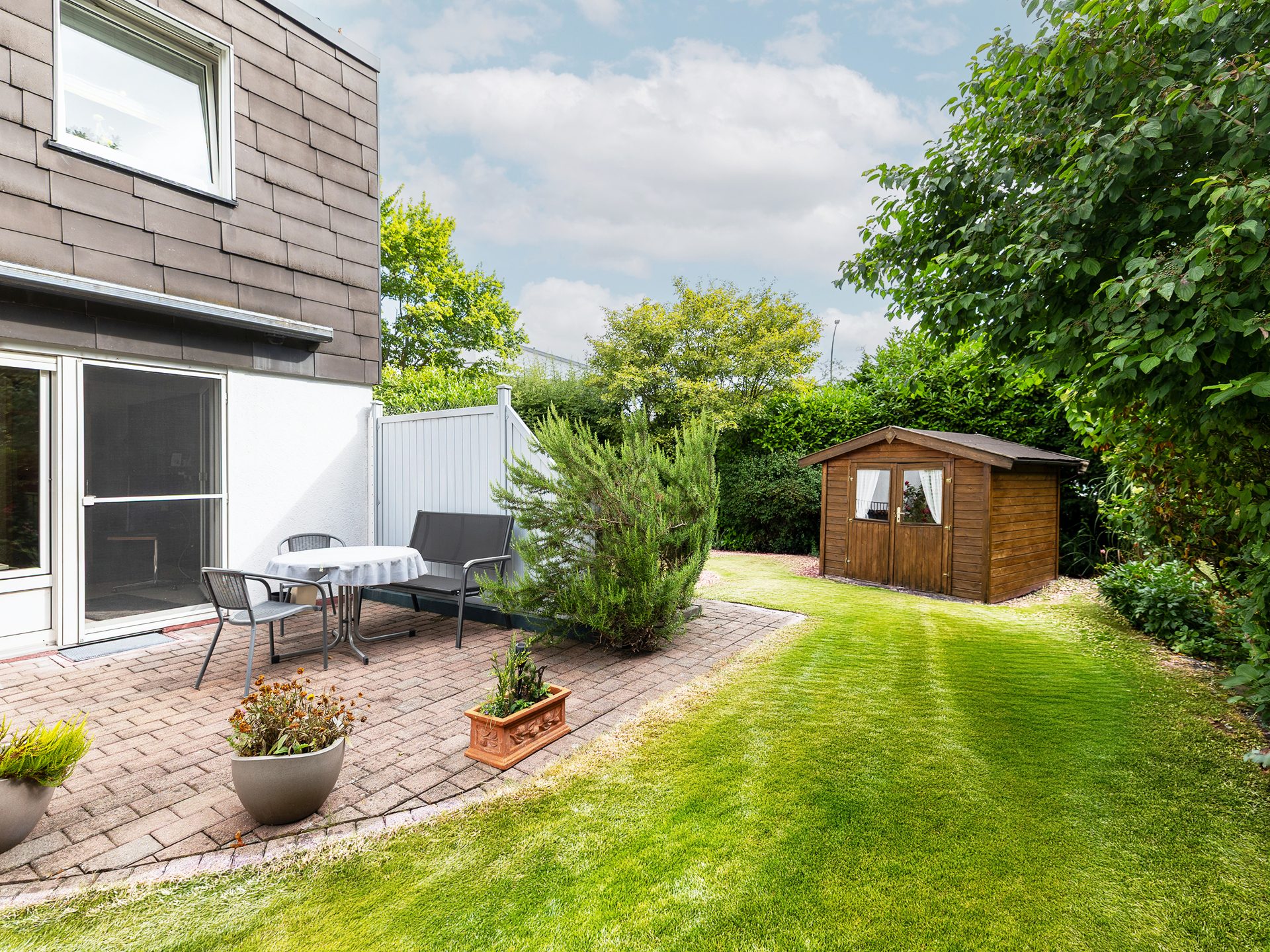 Immobilienangebot - Ahlen - Alle - Klassisches Reihenendhaus mit gepflegtem Garten in Ahlen