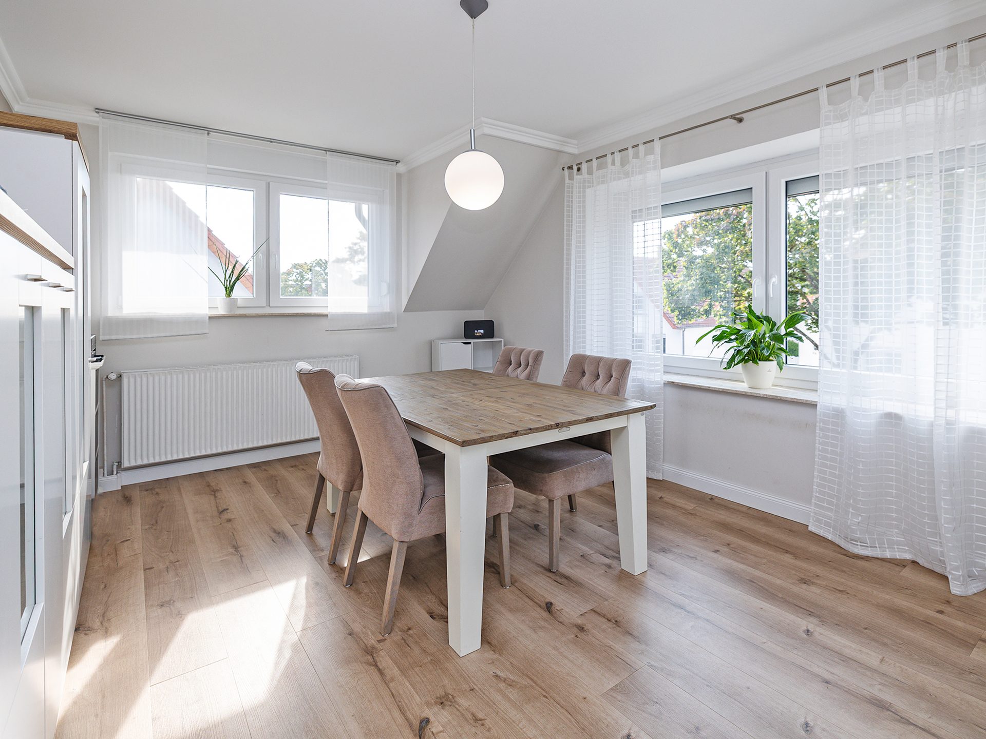 Immobilienangebot - Bünde - Alle - Familienfreundliches Zweifamilienhaus mit großem Garten in Bünde