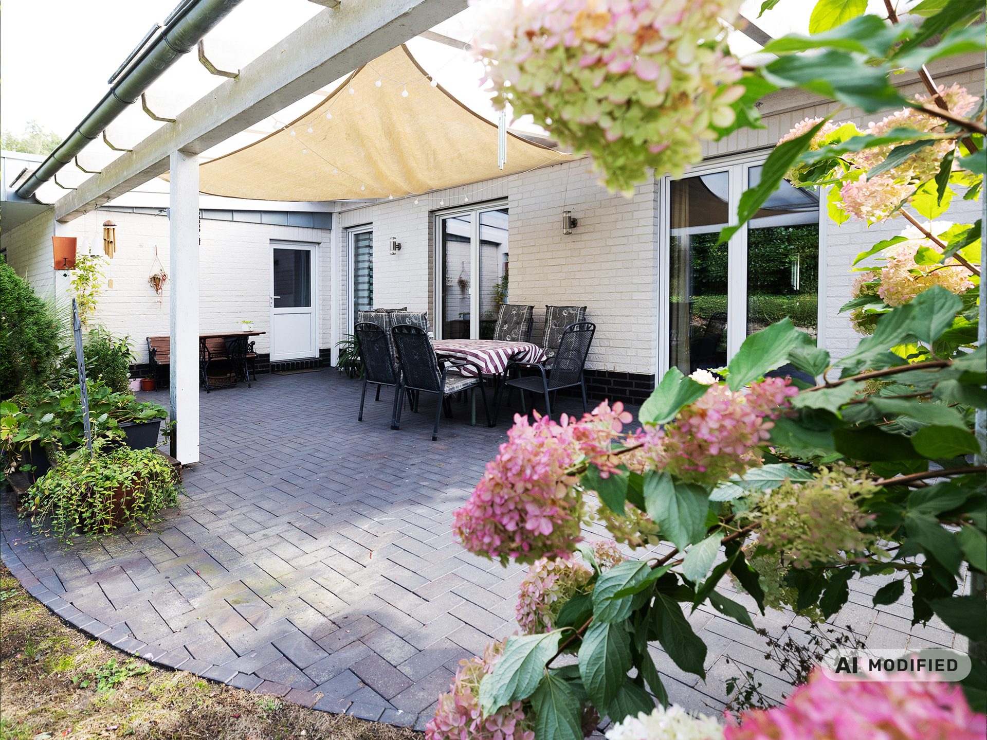 Immobilienangebot - Damme - Alle - Bungalow in Damme – Stilvolles Wohnen mit Kamin, Garten, überdachter Terrasse und Doppelgarage