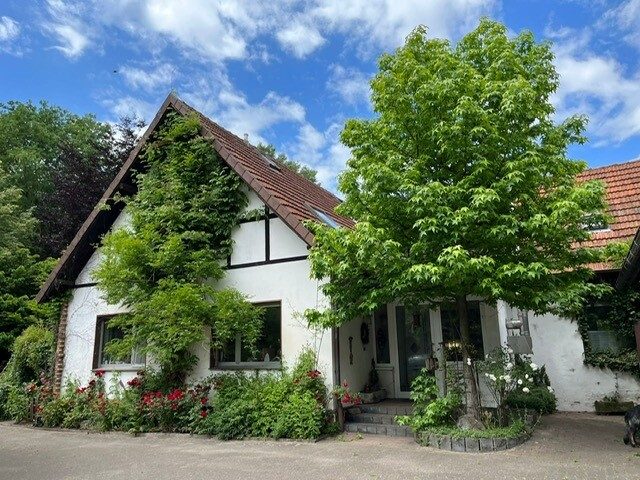 Aussenansicht Immobilienangebot - Versmold - Alle - Verkauft ! Für Liebhaber, Praktiker und Naturfreunde