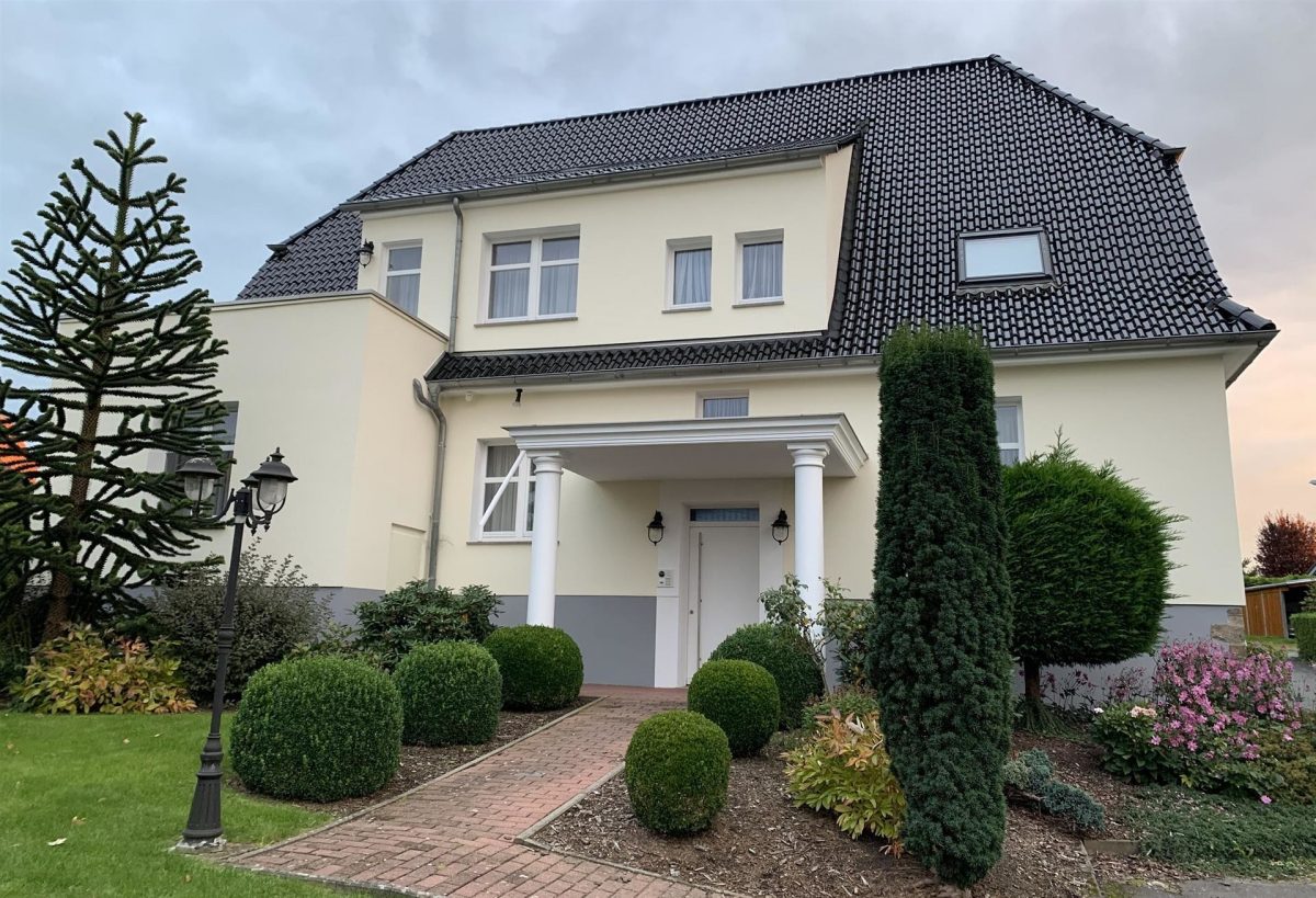 Immobilienangebot - Detmold - Alle - Stilvolles Haus mit vielen Möglichkeiten!