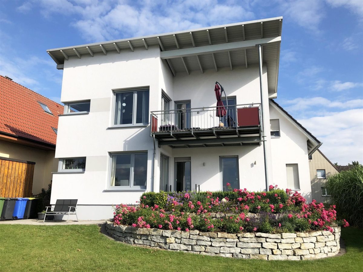 Immobilienangebot - Nieheim - Alle - Moderne Eigentumswohnung mit freiem Blick in Sommersell