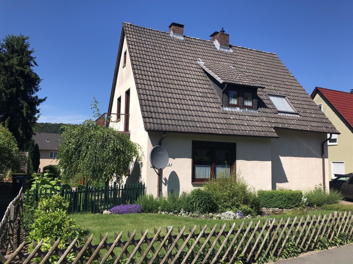Immobilienangebot - Höxter - Alle - Dank Anbau viel Platz für die junge Familie! 37671 Höxter