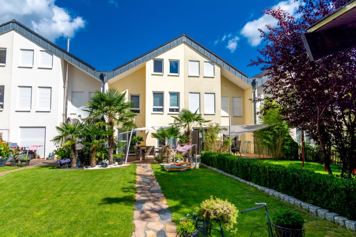 Immobilienangebot - Salzkotten - Alle - Familienfreundliches Reihenhaus in beliebter Wohnlage