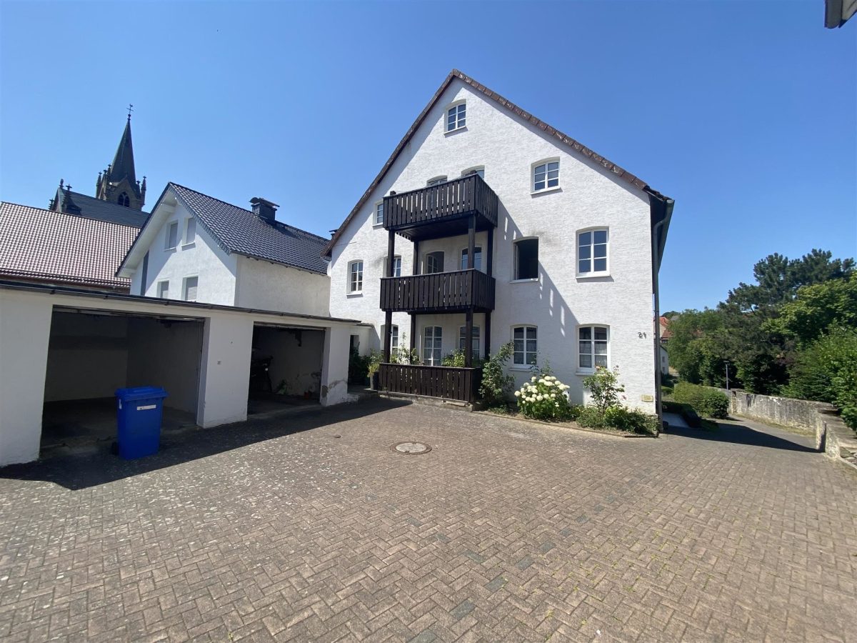 Immobilienangebot - Warburg - Alle - Mehrfamilienhaus im Zentrum von 34414 Warburg-Scherfede