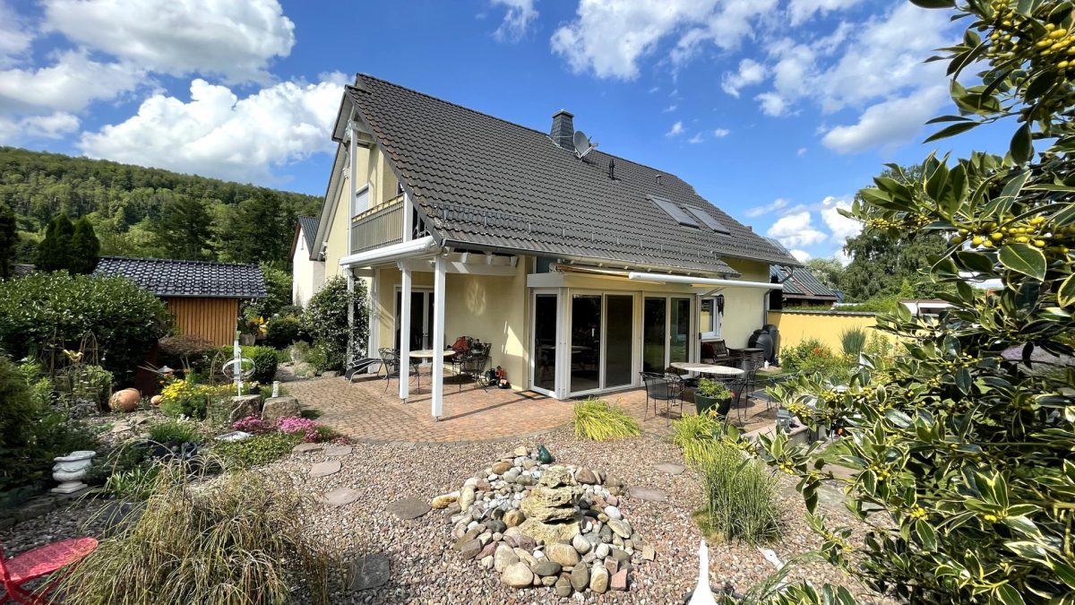 Immobilienangebot – Höxter – Alle – Traumimmobilie zum Greifen nah! Immobilienangebot - Höxter - Alle - Traumimmobilie zum Greifen nah!