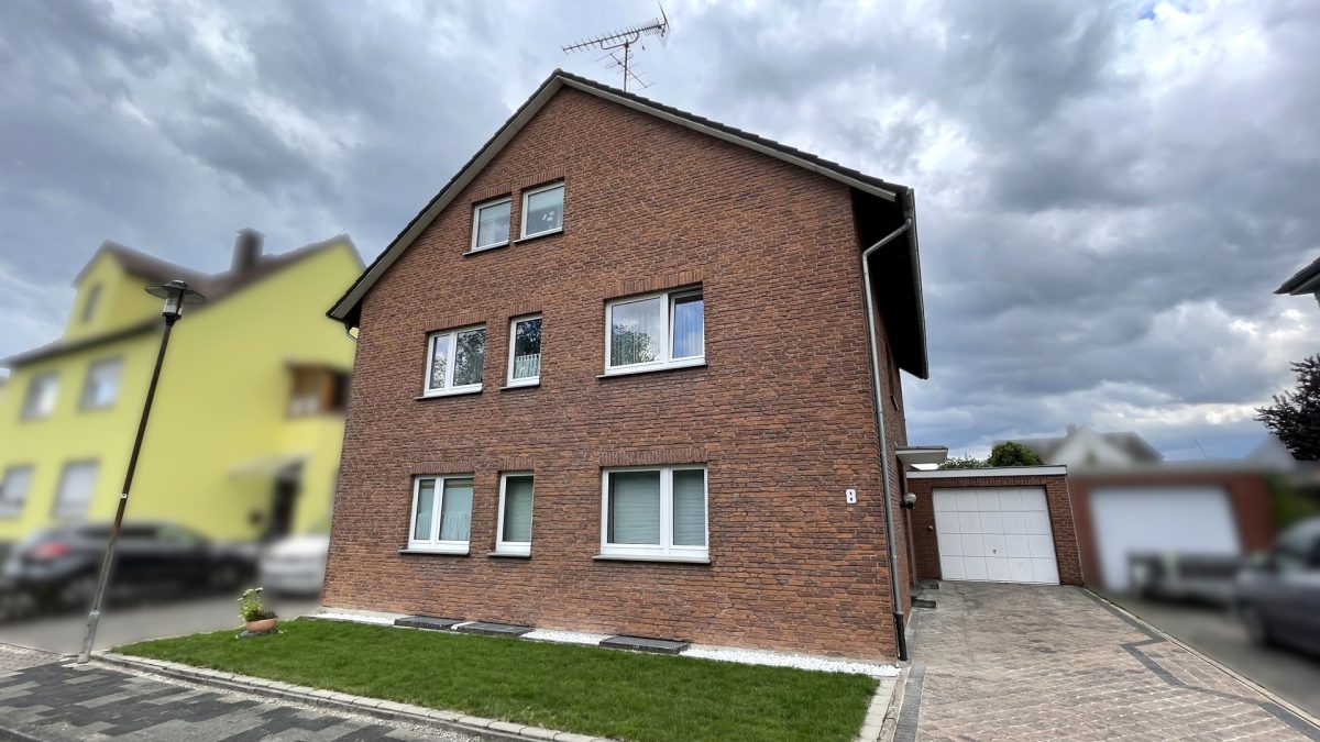 Immobilienangebot - Steinheim - Alle - Großflächiges Wohnhaus zur eigenen Gestaltung!